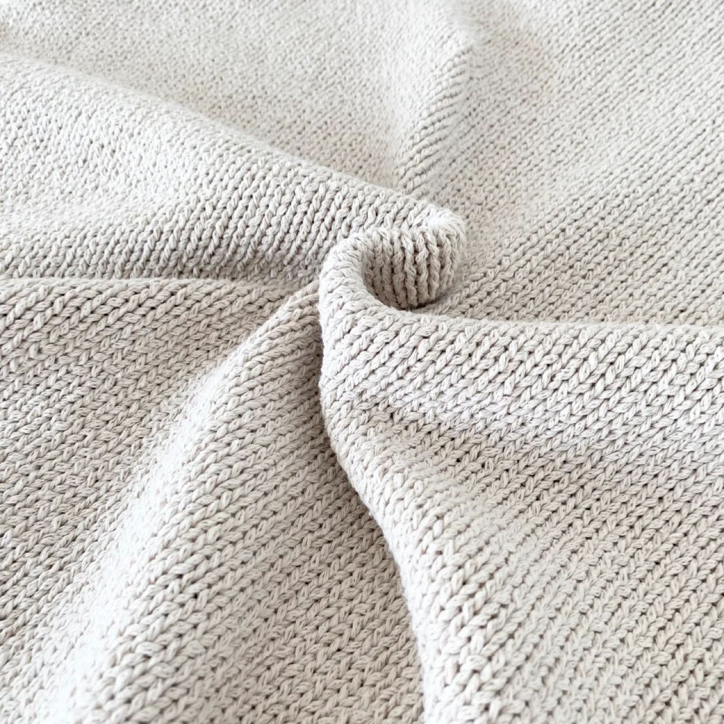 Zara Oversized Rolled Edge Sweater image indicator(8)