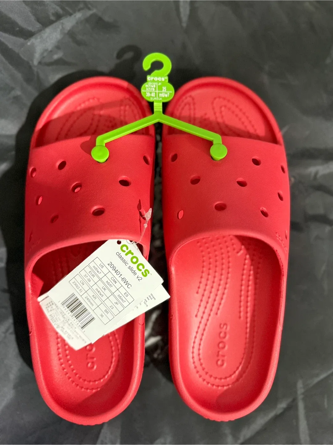 Crocs Classic Slide v2 - Red, Women's 7/ Men's 5 thumbnail
