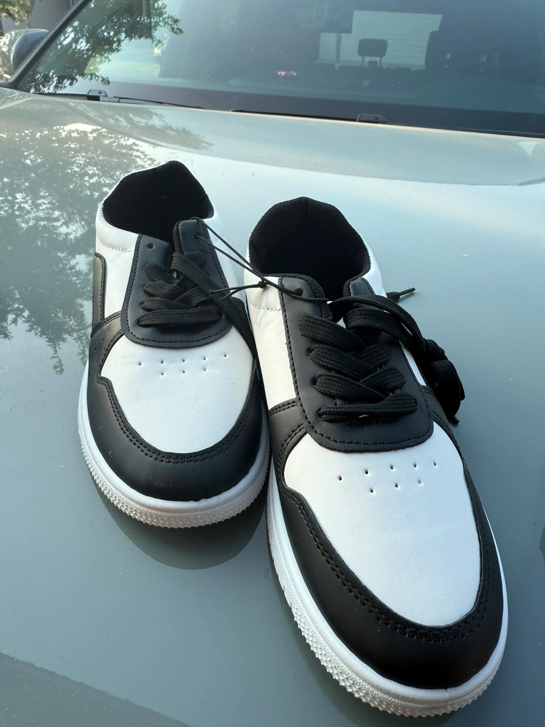 New sneakers that didn’t fit