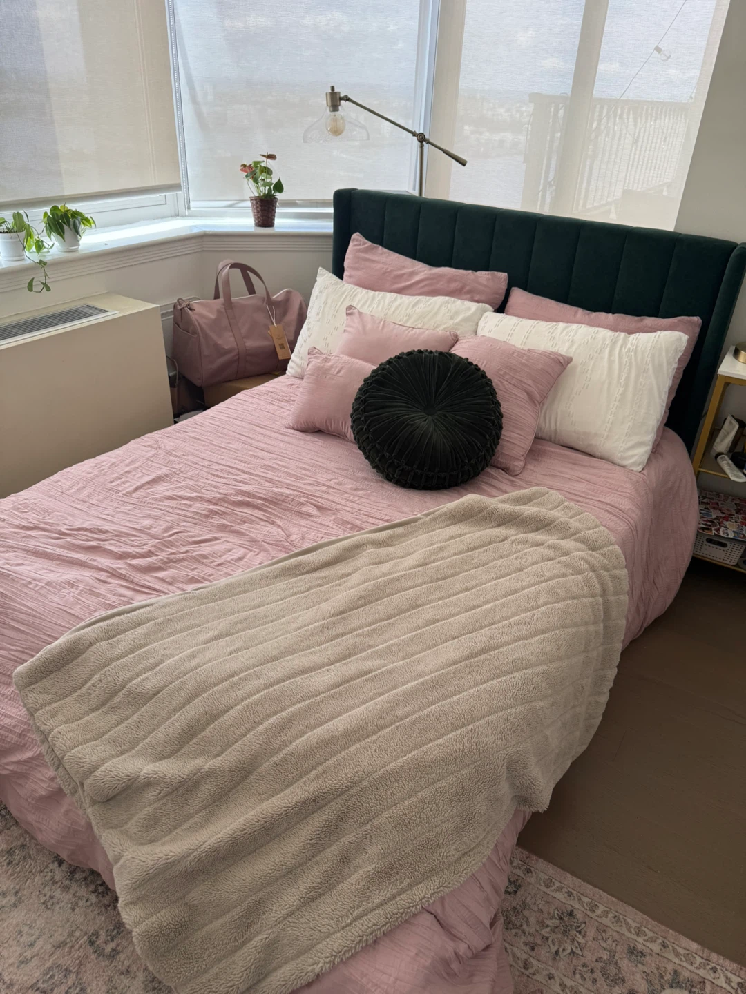 Full Size Green Velvet Bed Frame & Mattress