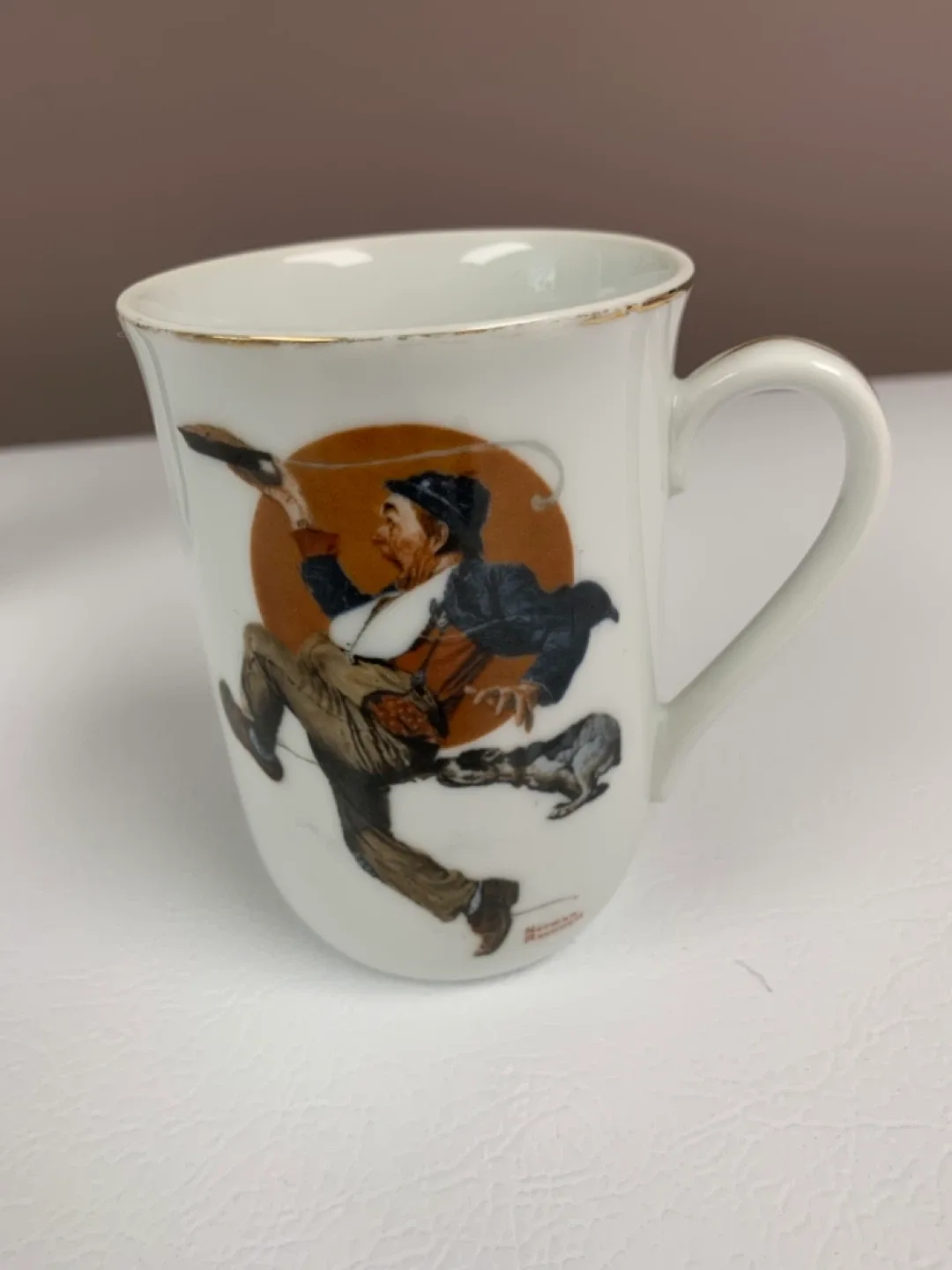 Norman Rockwell "The Hobo" Mug image indicator(2)
