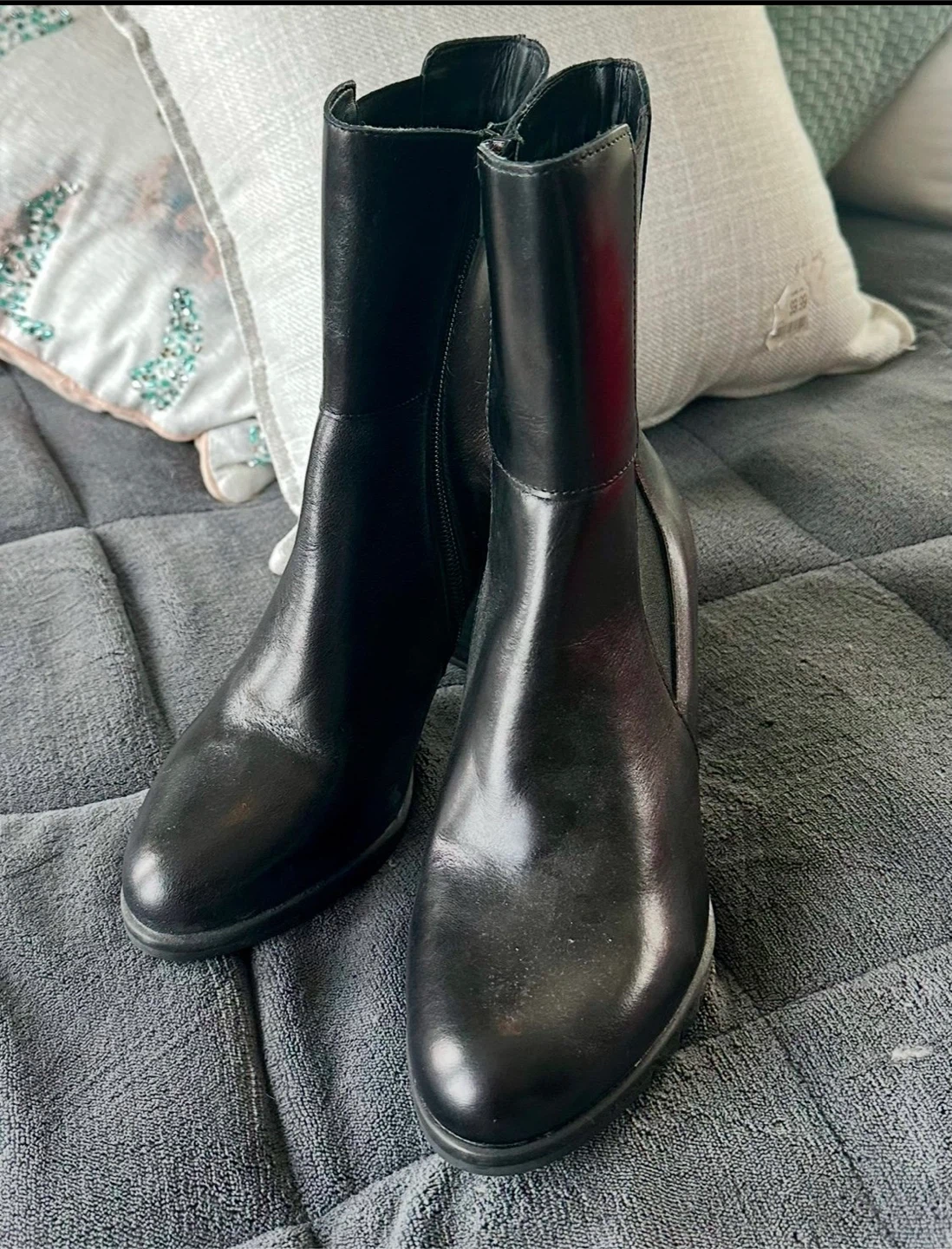Cole Haan Black Leather Heeled Boots - Size 7.5 - photo 3