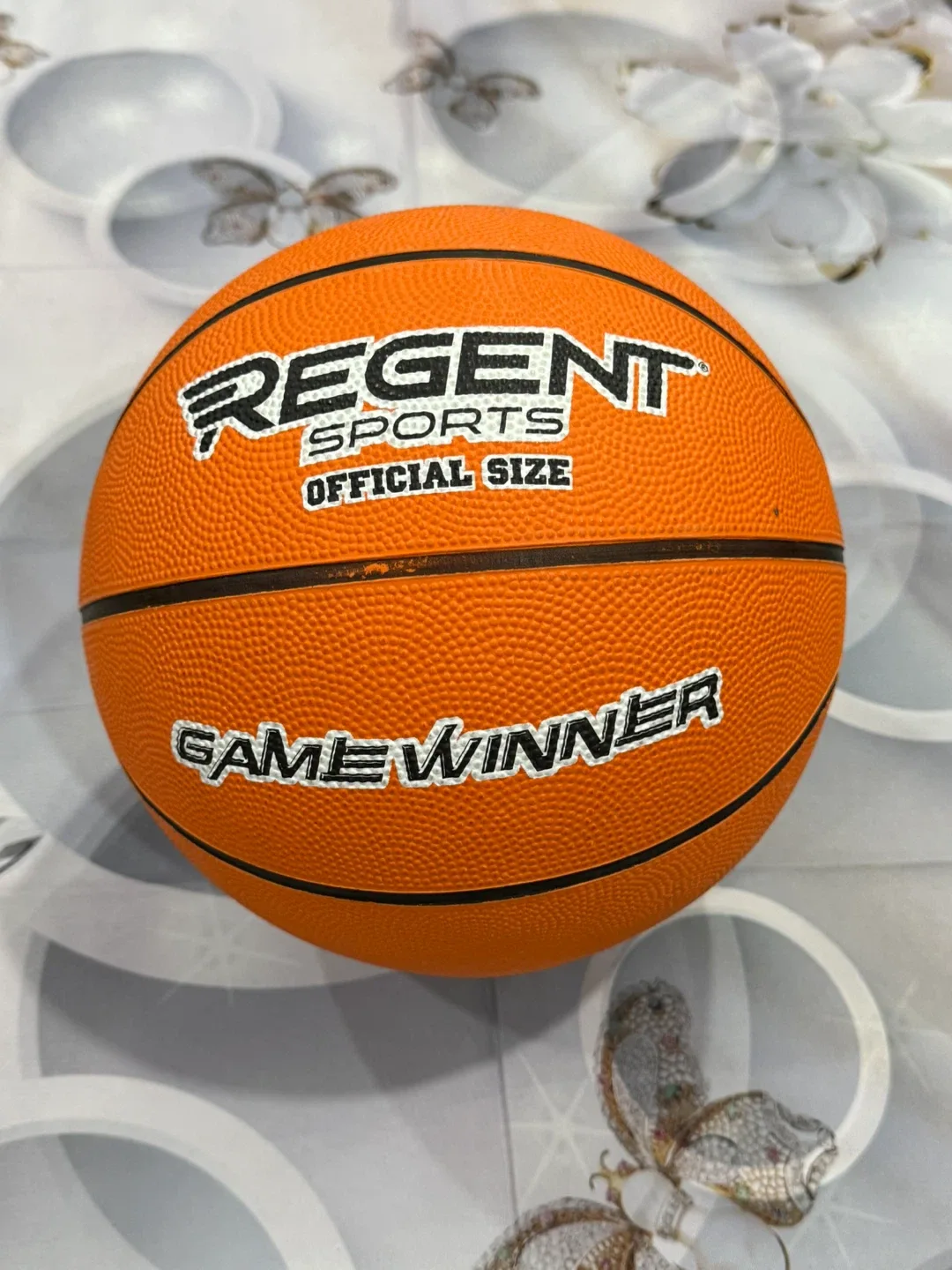 Regent Sports Official Size Basketball - Game Winner image indicator(3)