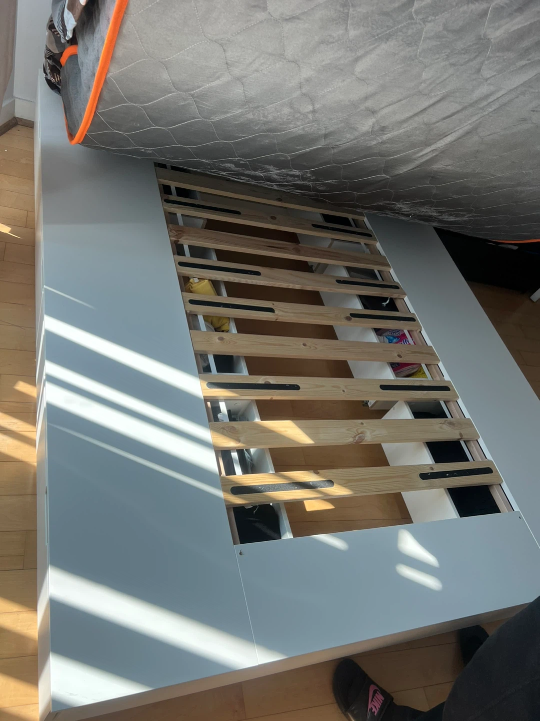 IKEA Malm Bed Frame with 6 Drawers - Queen Size - photo 4