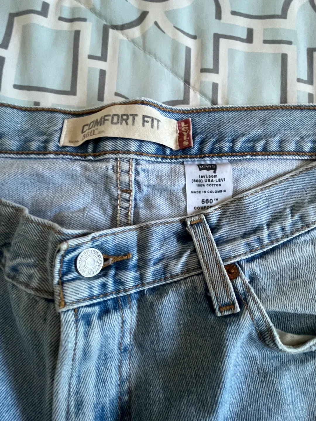 Levi Jeans image indicator(3)
