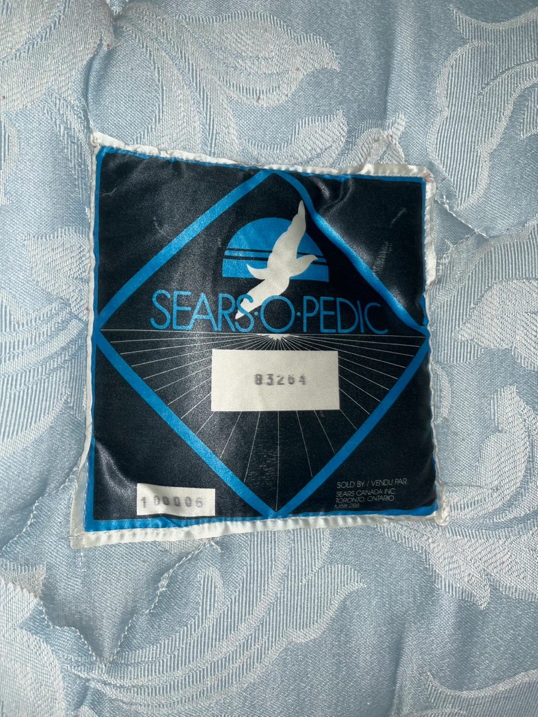 Sear-O-Pedic queen Mattress - photo 3