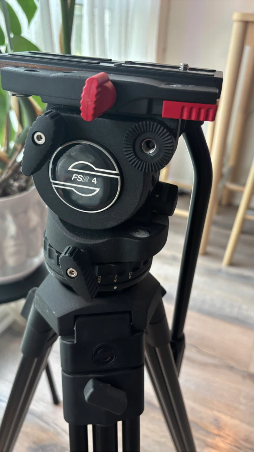 Sachtler Tripod