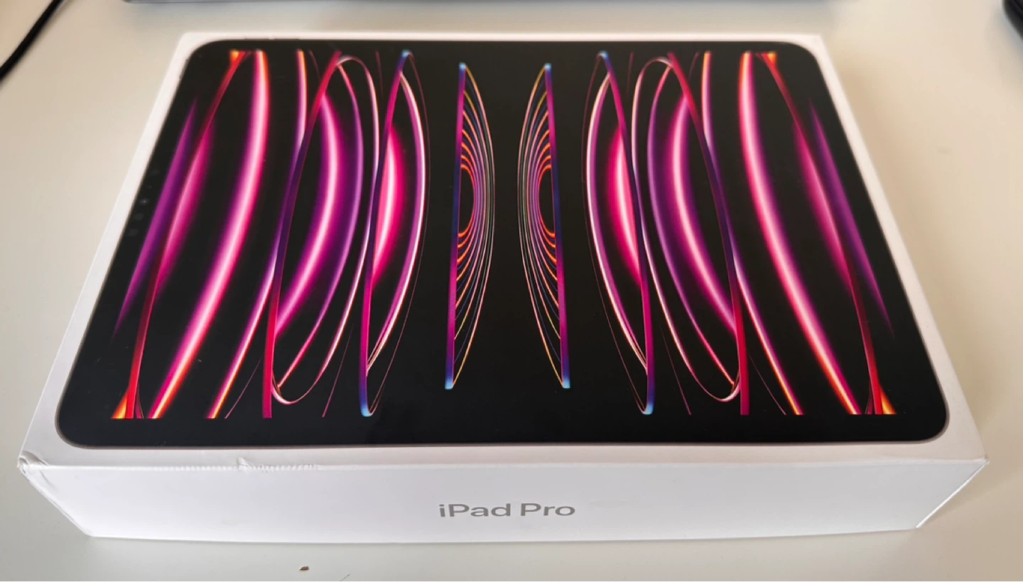 2022 iPad Pro 11 inch WiFi- 4th Generation - 128 GB - photo 3