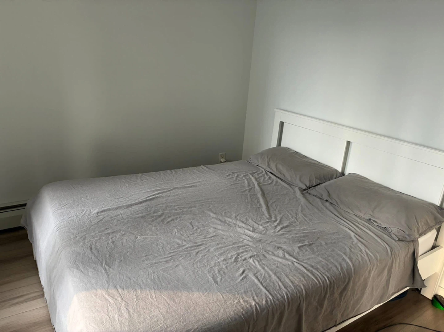 Queen Size Bedding Set - Grey