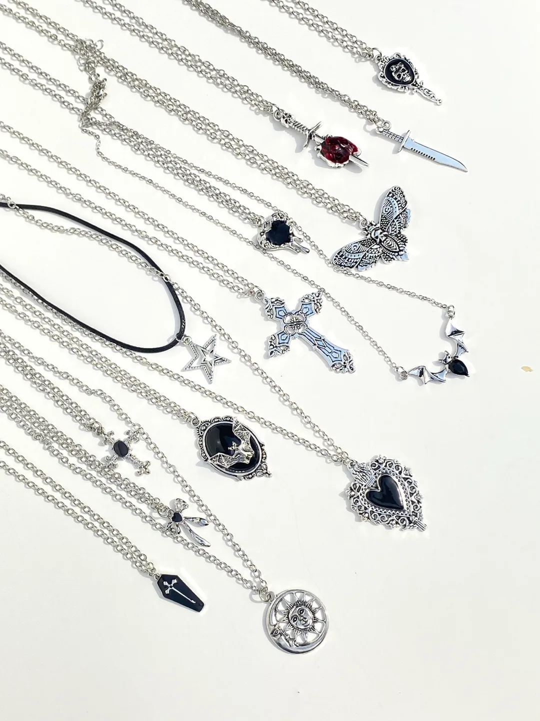 Gothic Necklace thumbnail