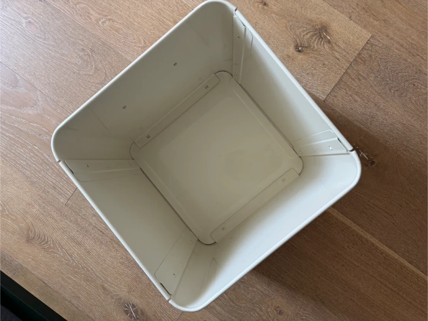 IKEA Kallax Shelf Unit with 2 Inserts image indicator(9)