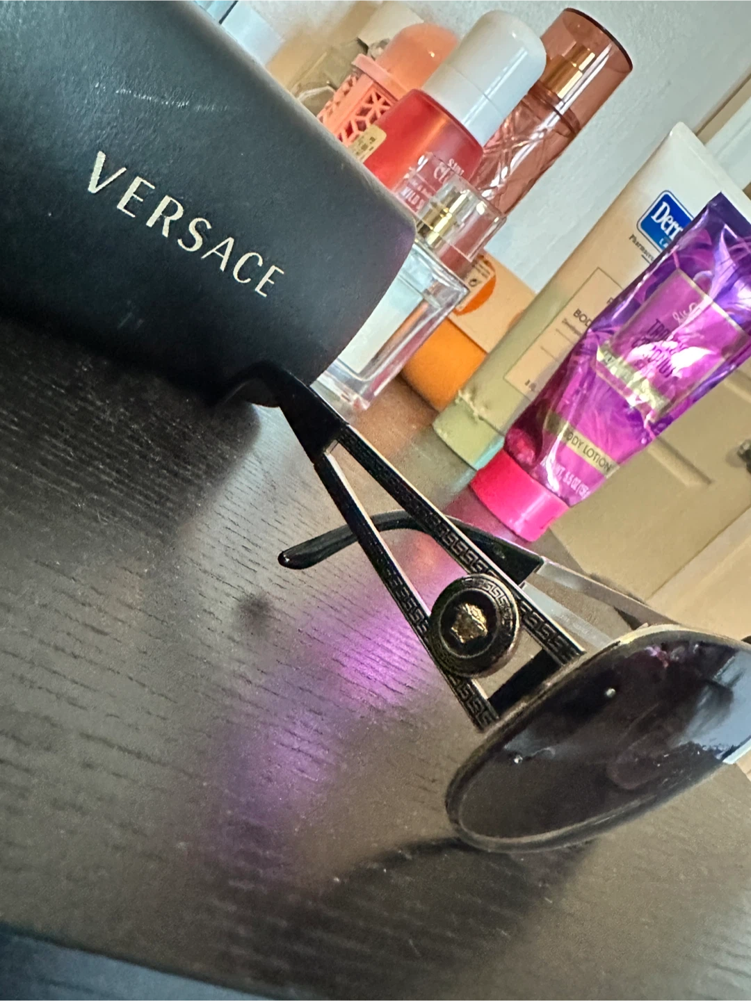 Versace Sunglasses with Case - photo 2