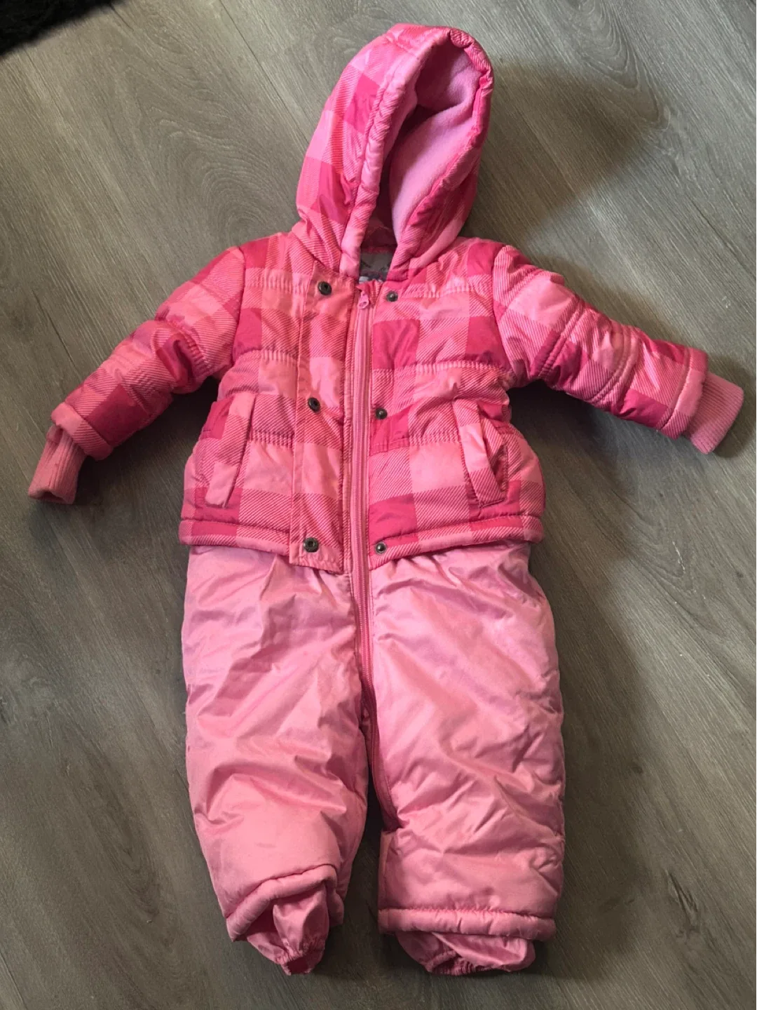 London Fog Snowsuit - Size 9 Months thumbnail
