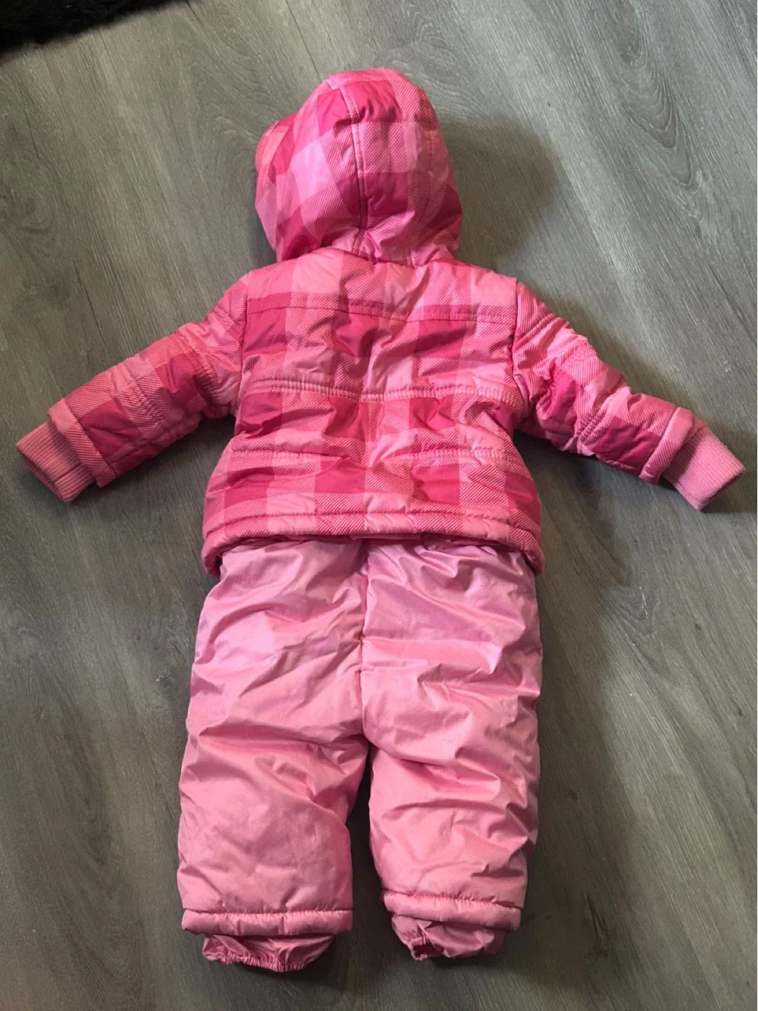 London Fog kids Snowsuit - Size 9 Months image indicator(3)