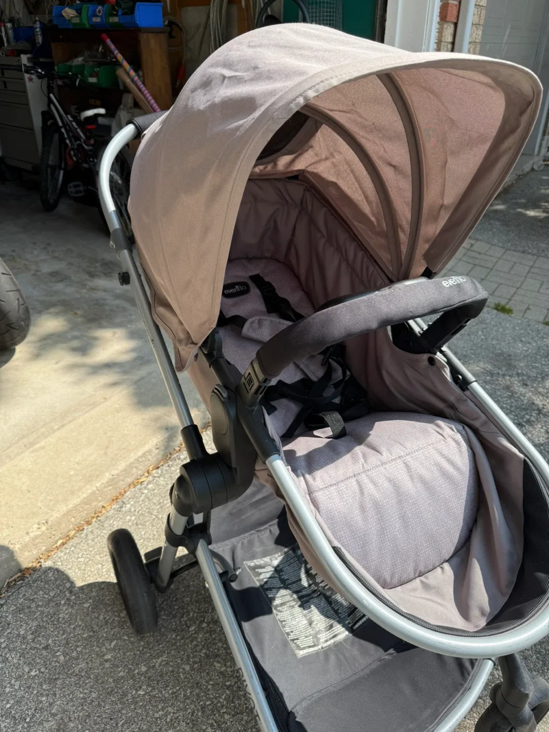 Evenflo Pivot Stroller image indicator(4)