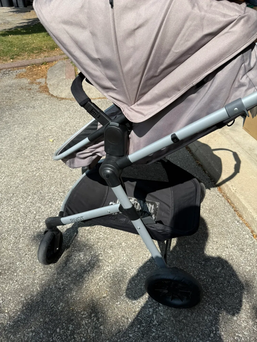 Evenflo Pivot Stroller image indicator(2)