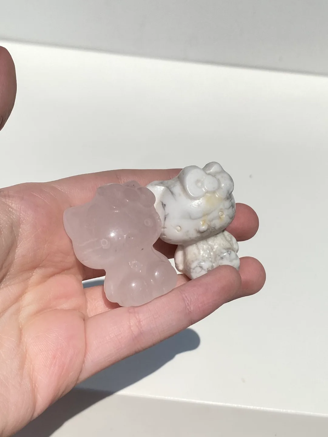 Hello Kitty Crystal thumbnail