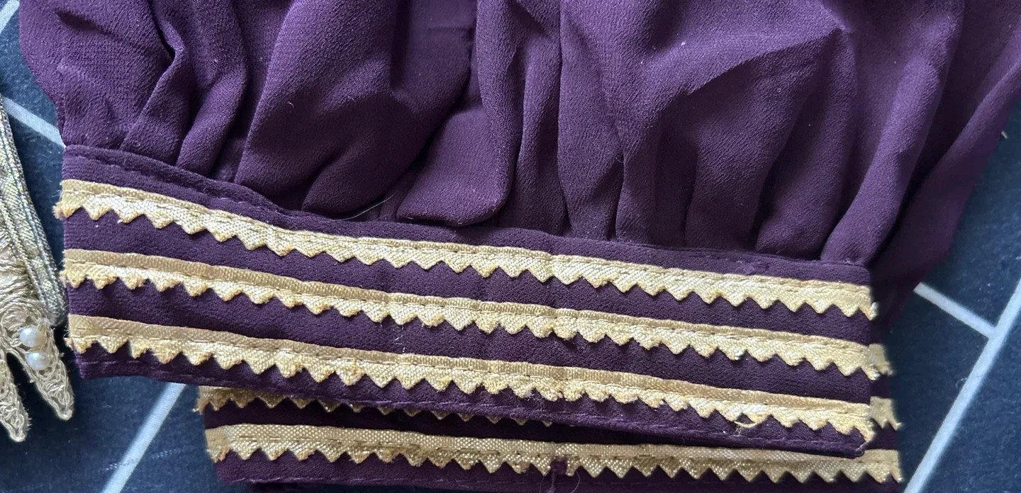 Girls' Purple Salwar Kameez image indicator(3)