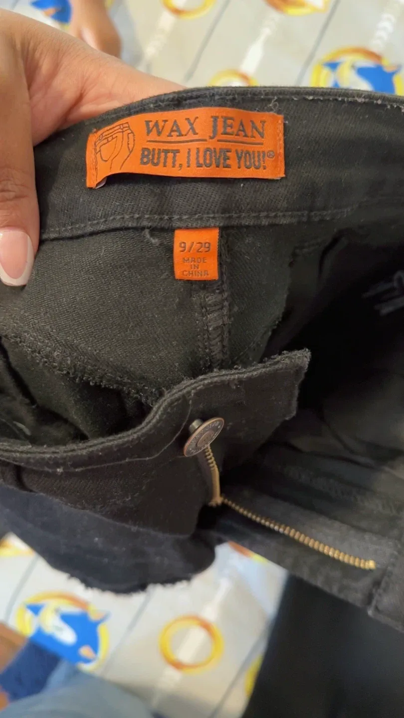 Black Ripped Jeans image indicator(6)