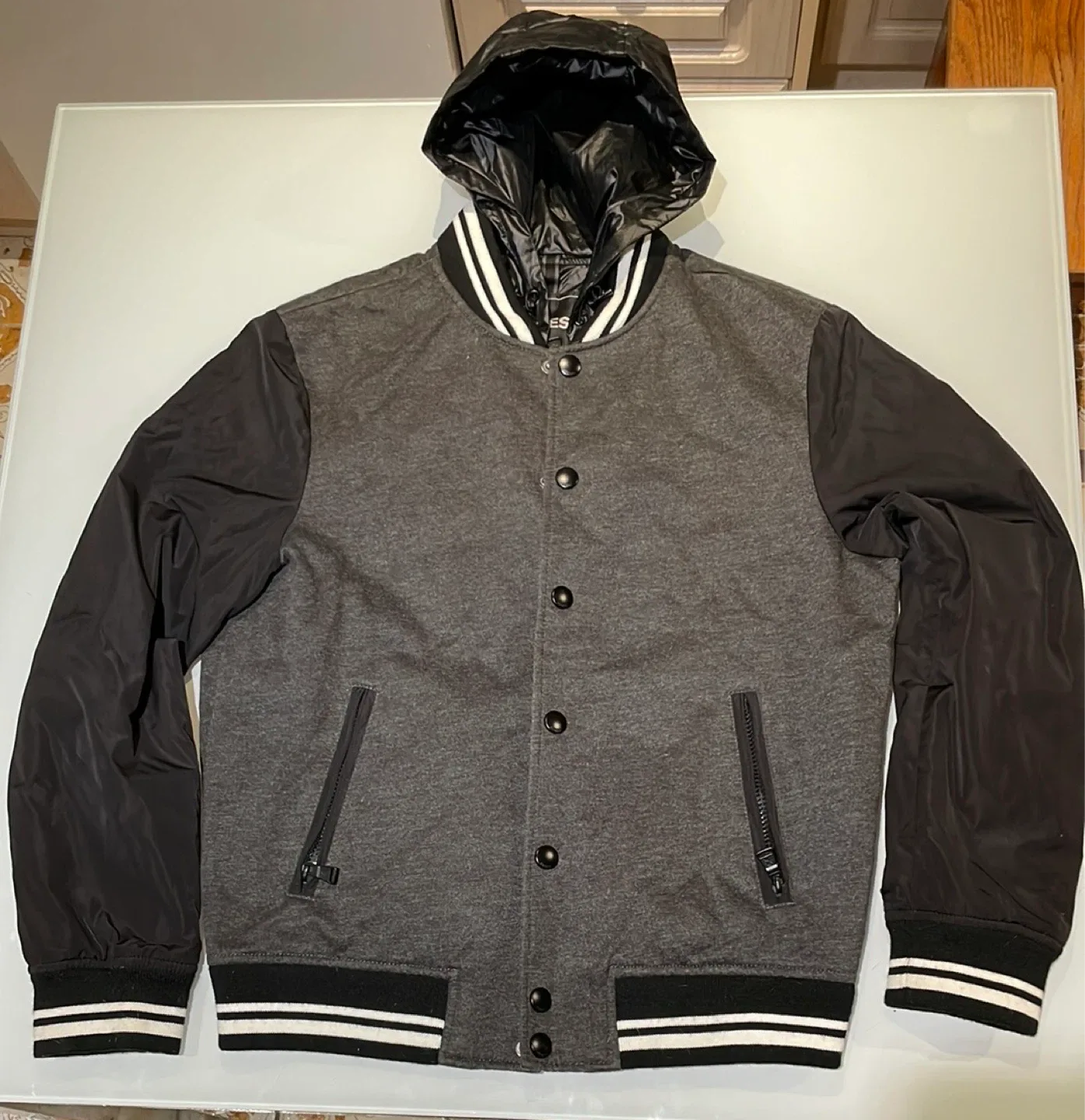 *NEW* EXPRESS shirts and Jacket! $10 each! image indicator(10)