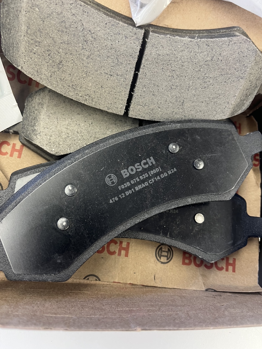 Bosch Brake Pads - photo 2