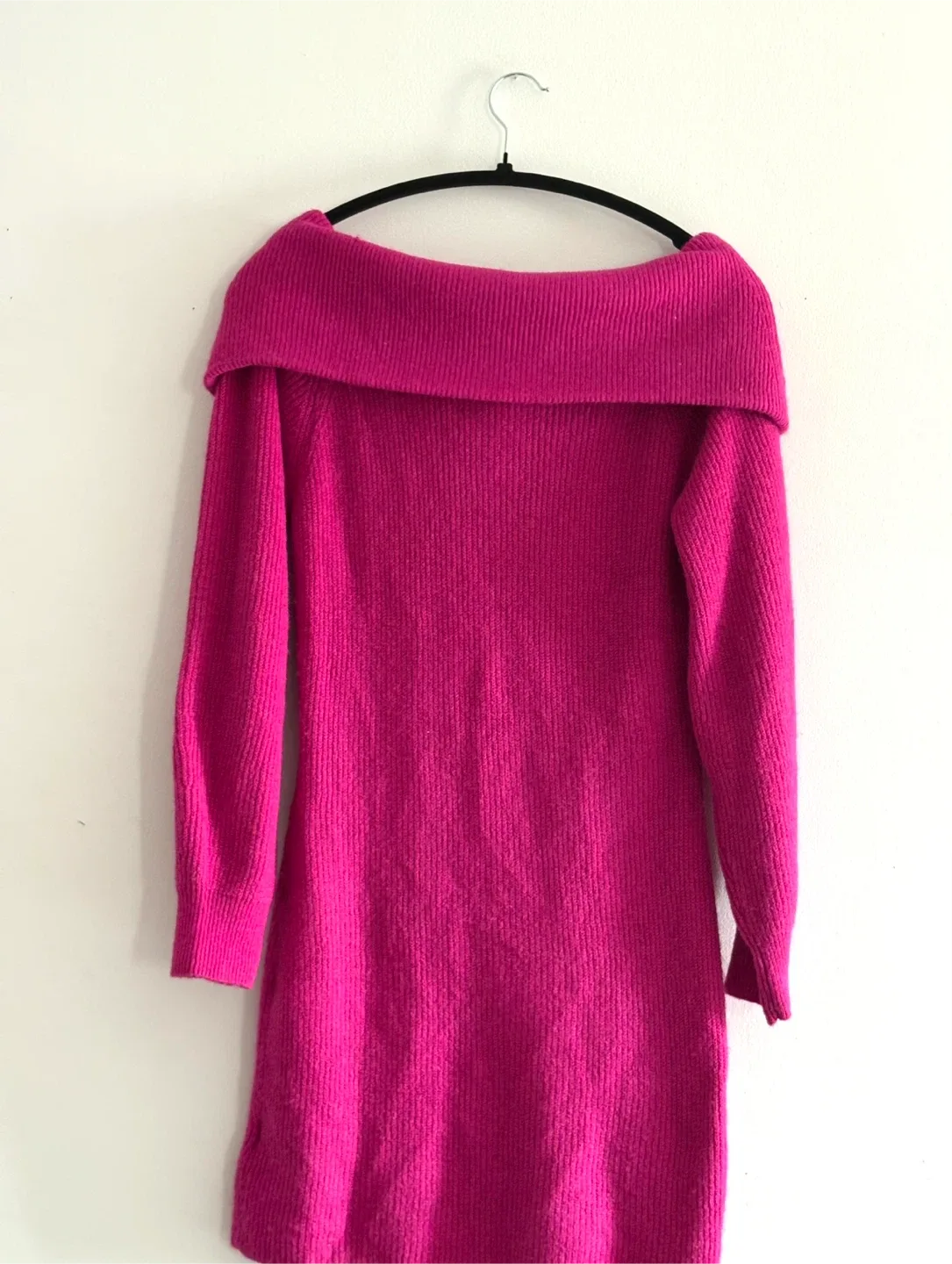 H&M Off-the-Shoulder Knit Dress ‼️final sale‼️ image indicator(6)