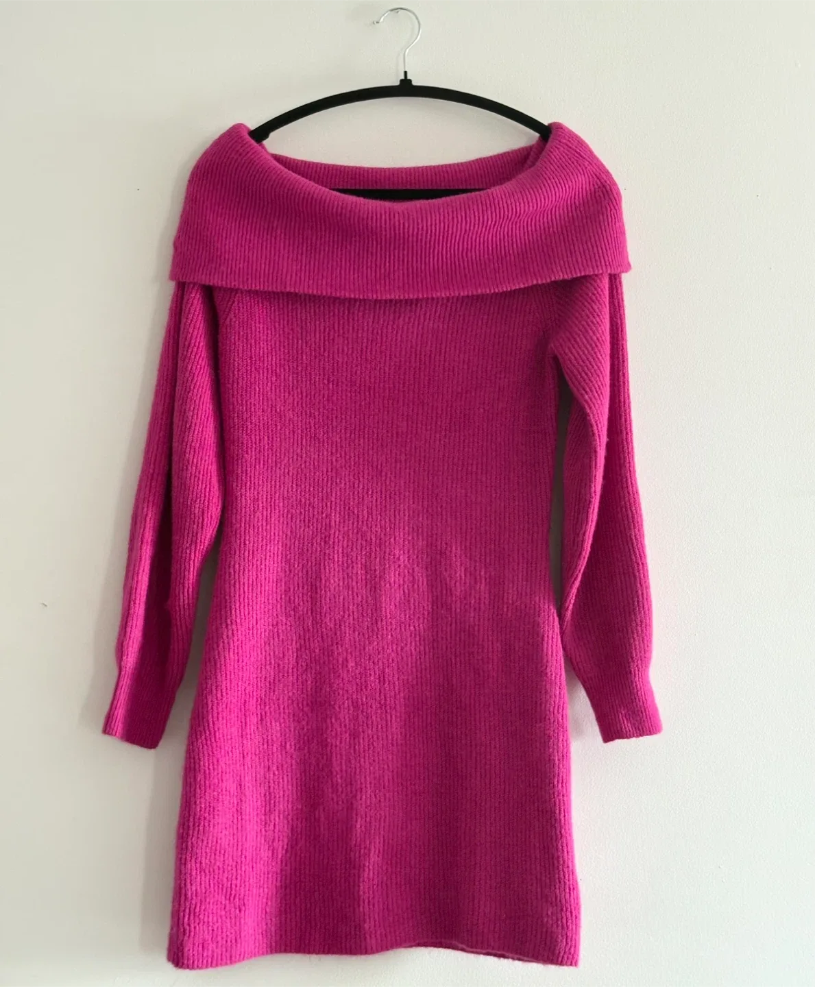 H&M Off-the-Shoulder Knit Dress ‼️final sale‼️ image indicator(3)