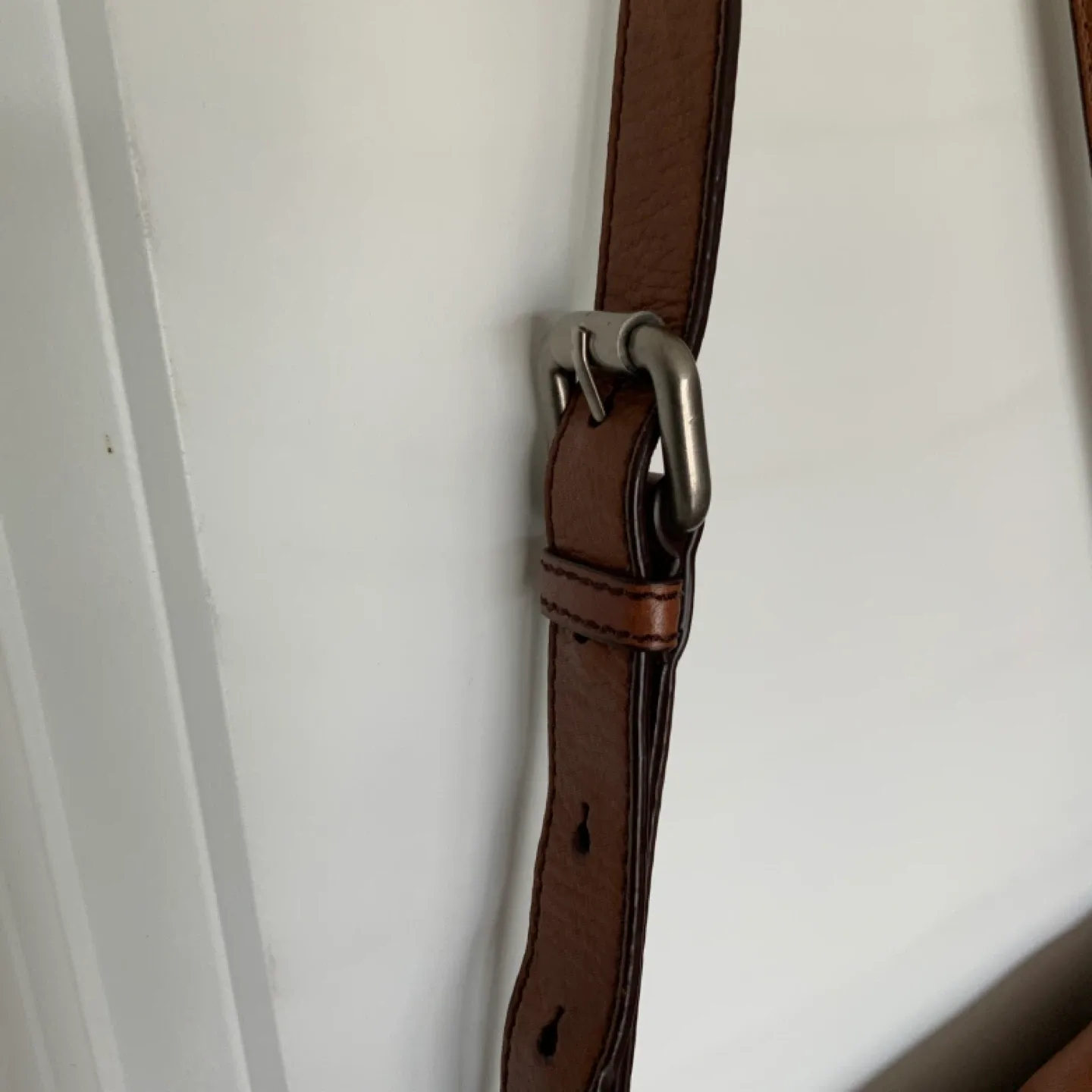 Fossil Brown Leather Crossbody Bag image indicator(4)