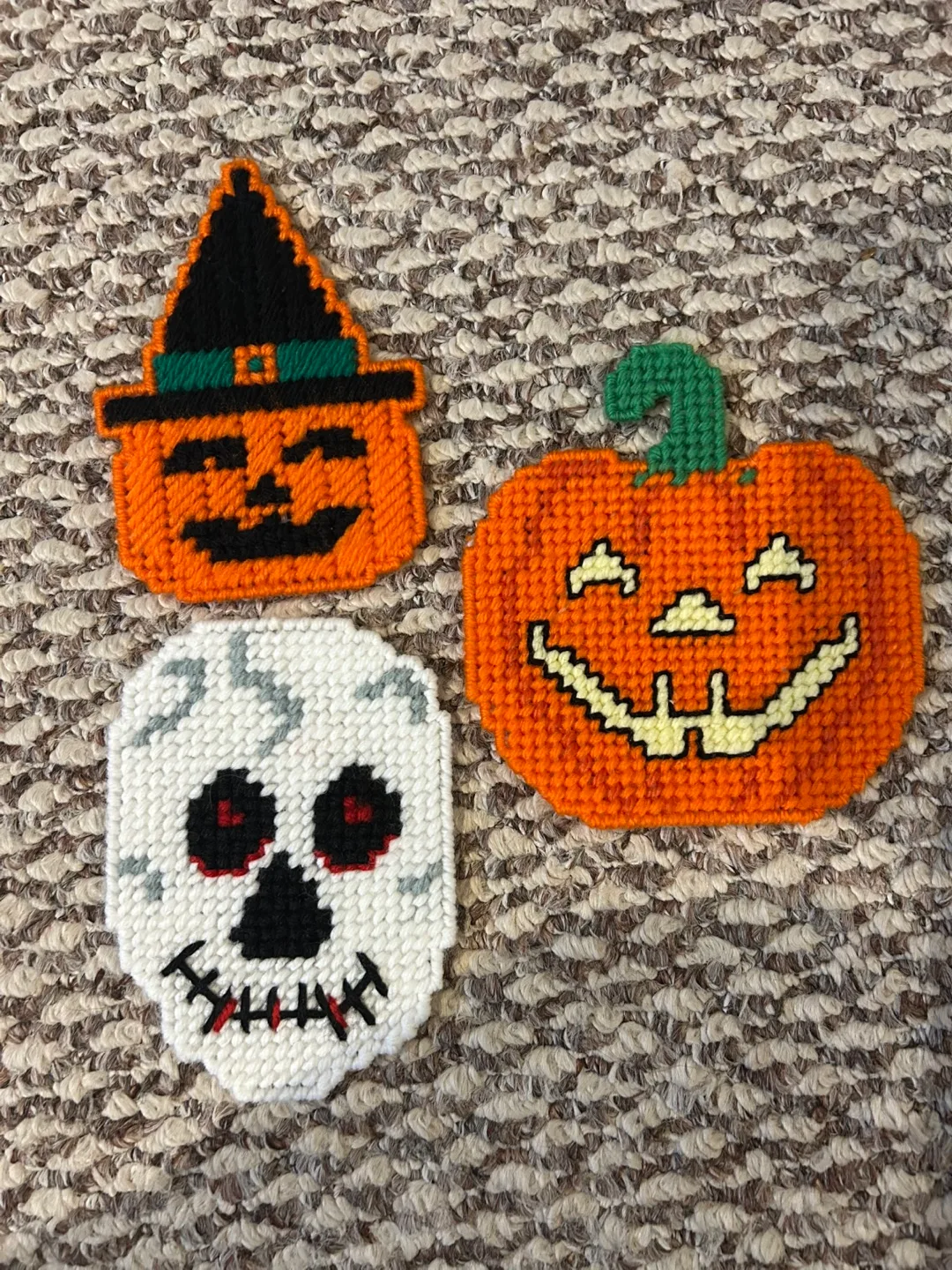 Handmade Halloween Decorations image indicator(3)