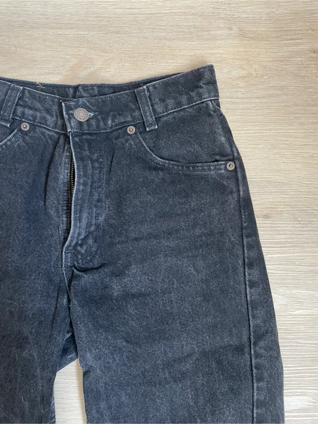 Levi’s Black Jeans image indicator(4)