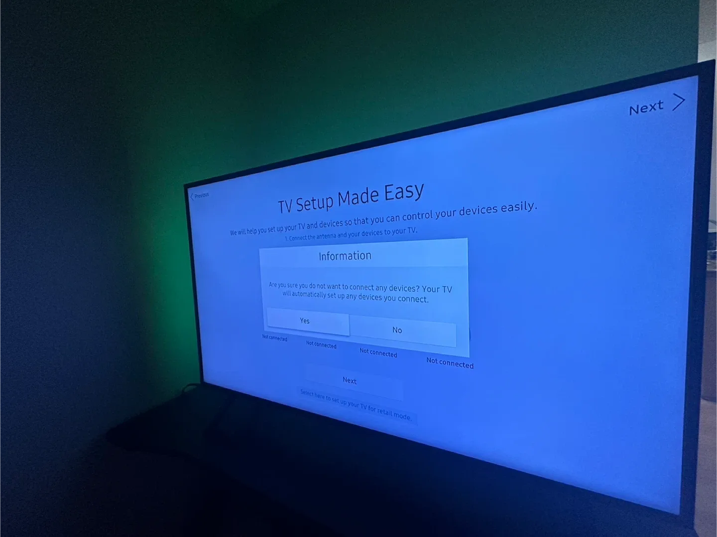 Samsung 4k UHD LED 43 INCHES TELEVISION with LED Strip image indicator(2)