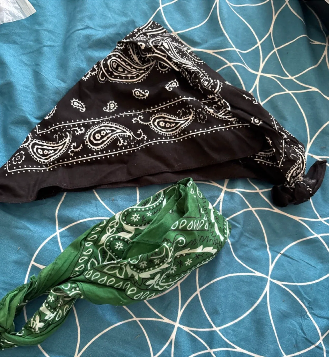 Pirate Costume Accessories for you and your friends image indicator(4)