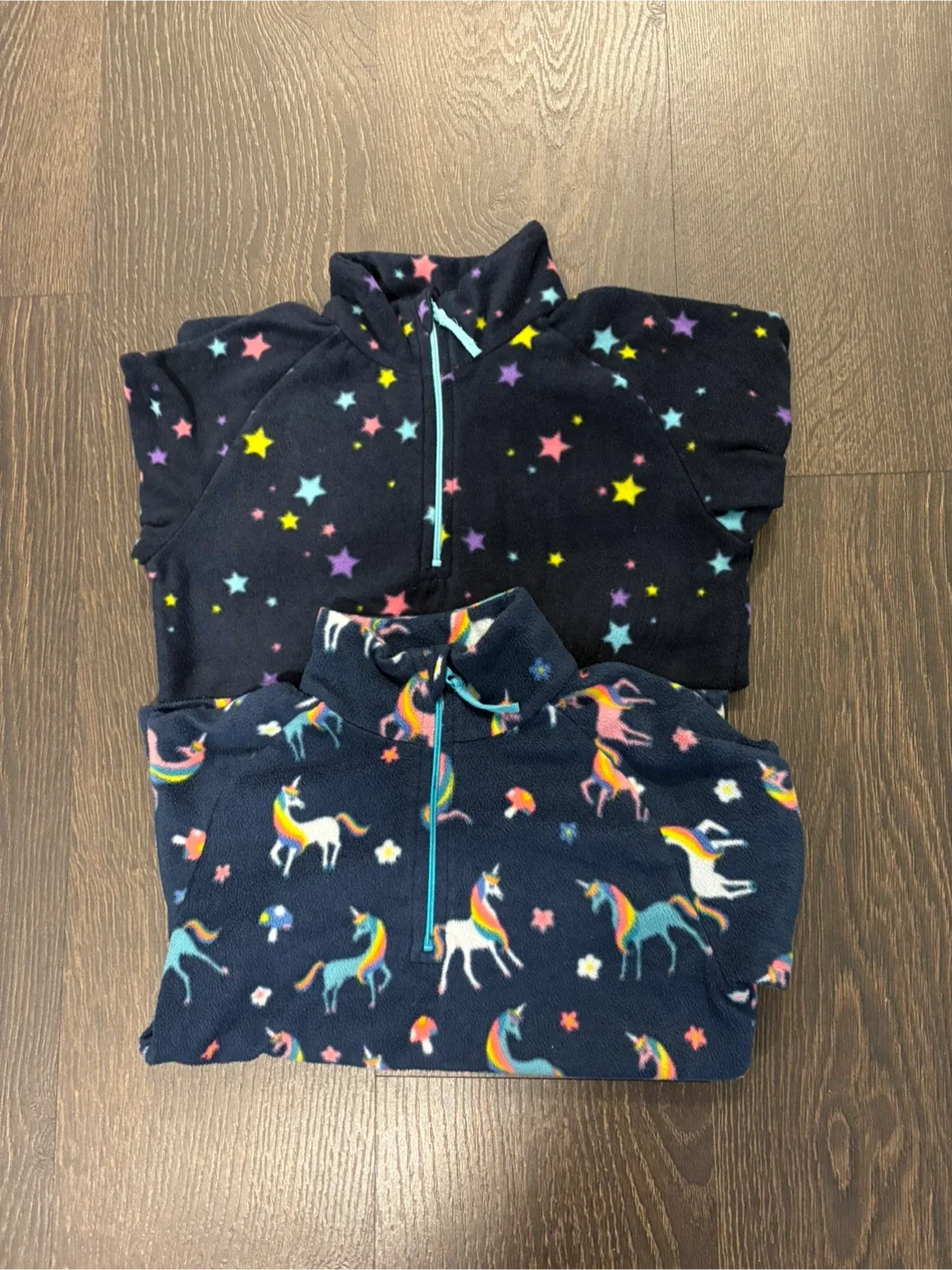 Kids OshKosh & Unicorn Hoodies image indicator(6)
