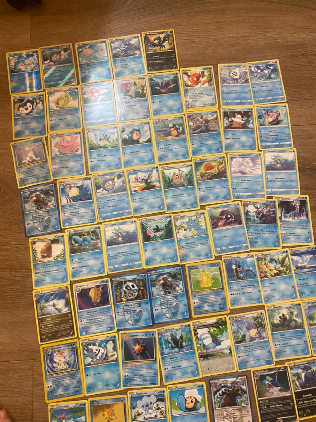 Pokémon Trading Cards Collection (600 cards) image indicator(9)
