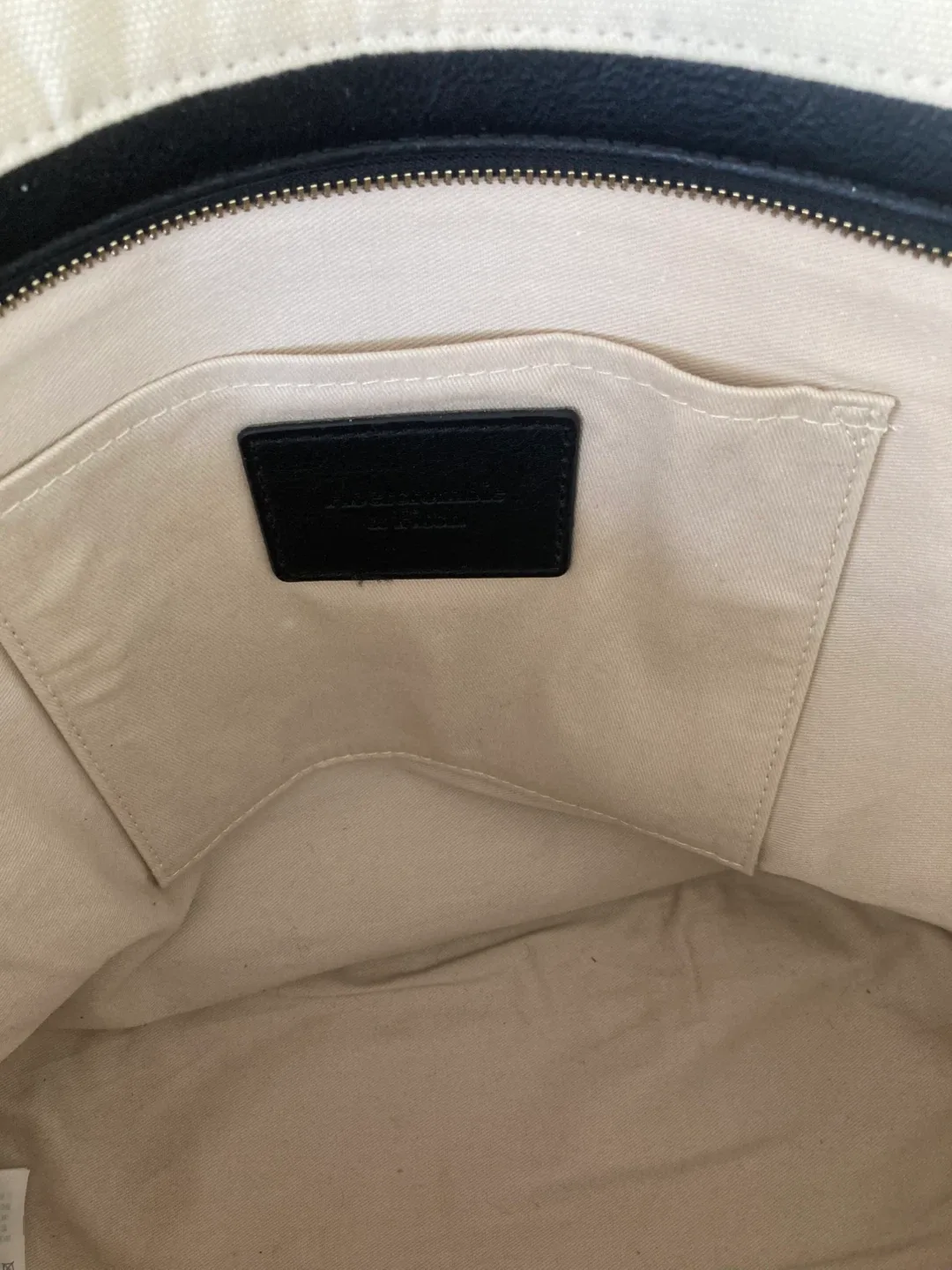 Roots Beige & Black Tote Bag image indicator(5)