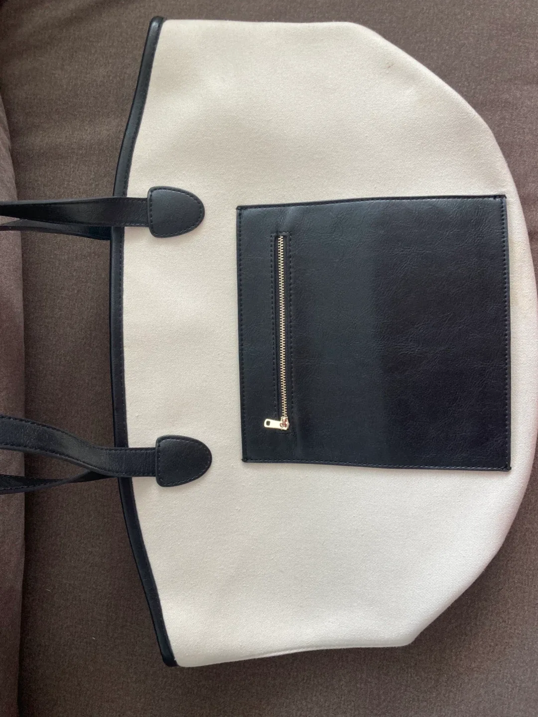 Roots Beige & Black Tote Bag image indicator(6)