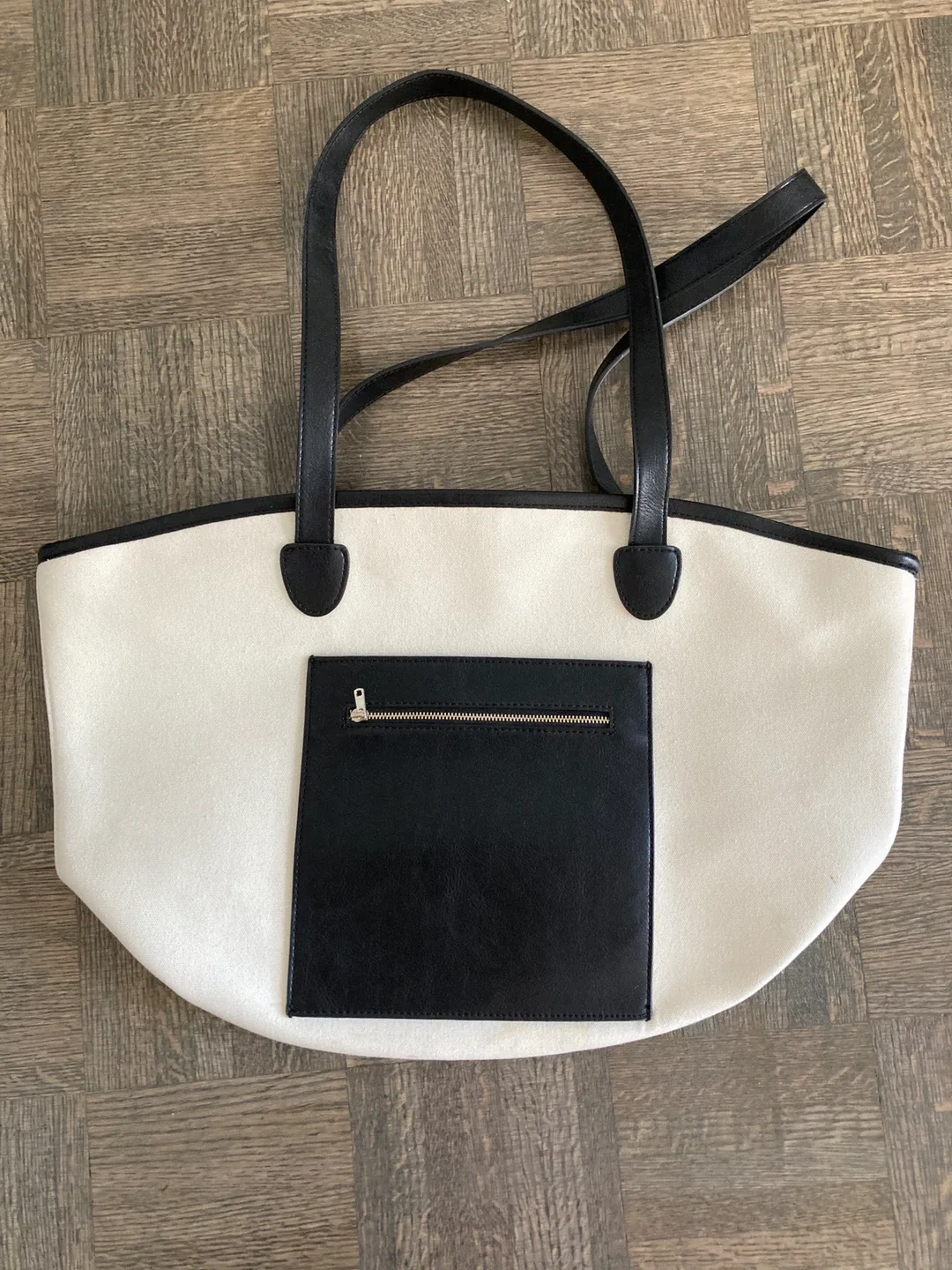 Roots Beige & Black Tote Bag thumbnail