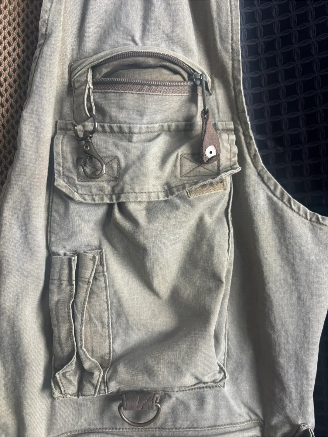 Eddie Bauer Outdoor Outfitter Vest - Size M image indicator(4)