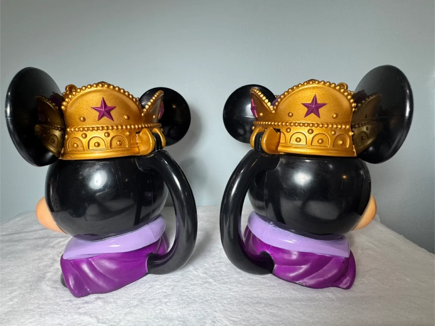 2 mugs Disney On Ice Flip Top Souvenir Mug Mickey Mouse (👑crown) image indicator(9)