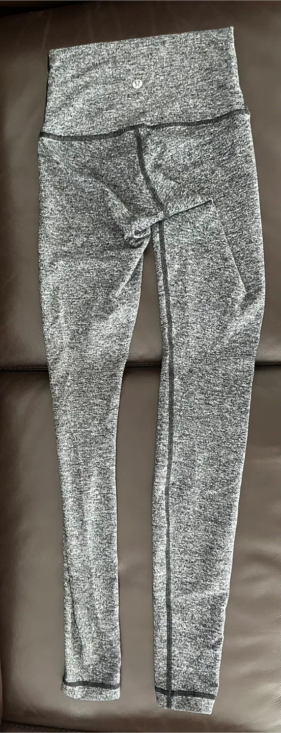 Lululemon Grey Leggings Women’s X-Small image indicator(2)