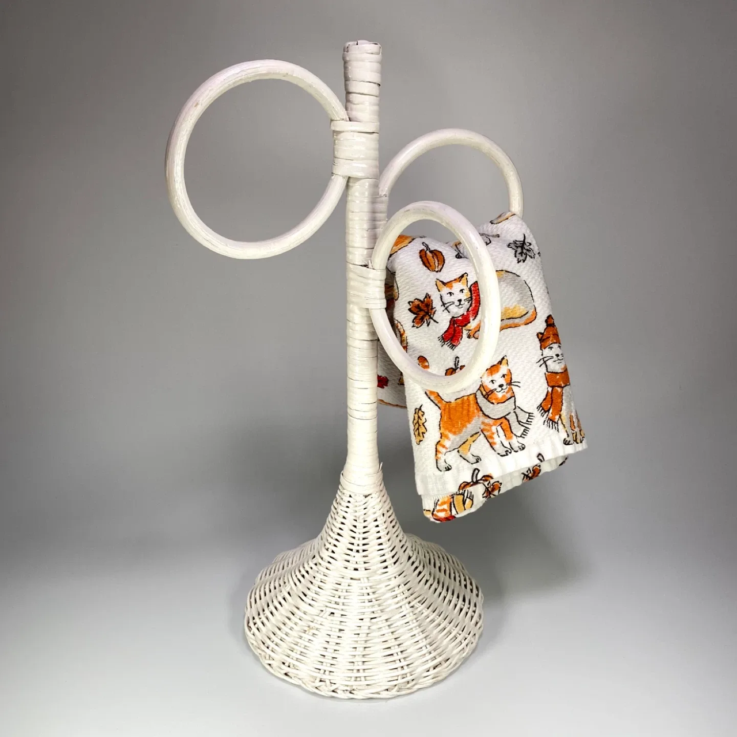 Vintage Wicker Hand Towel Holder thumbnail
