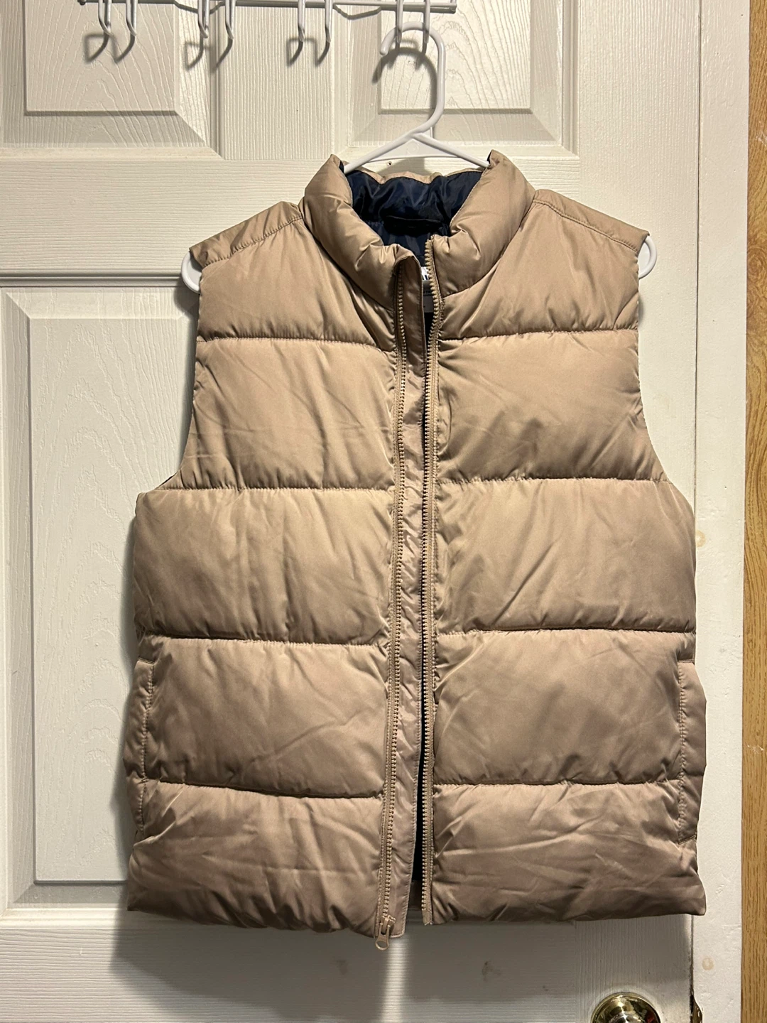 Old Navy Puffer Vest - Size XL (14-16)