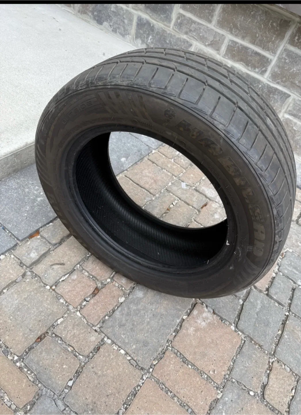 Headking Tires 235/55ZR17 thumbnail