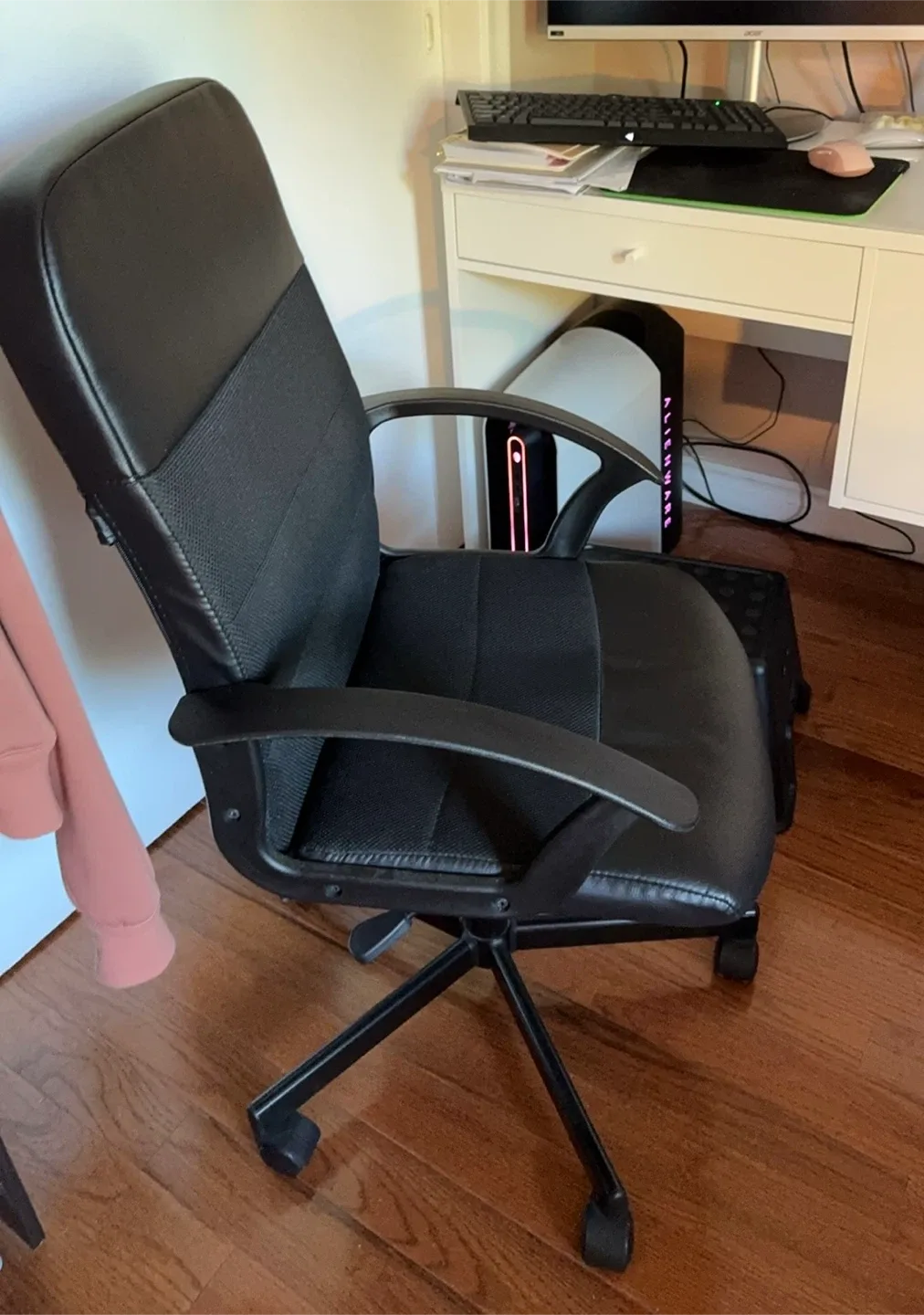 Black Office Chair