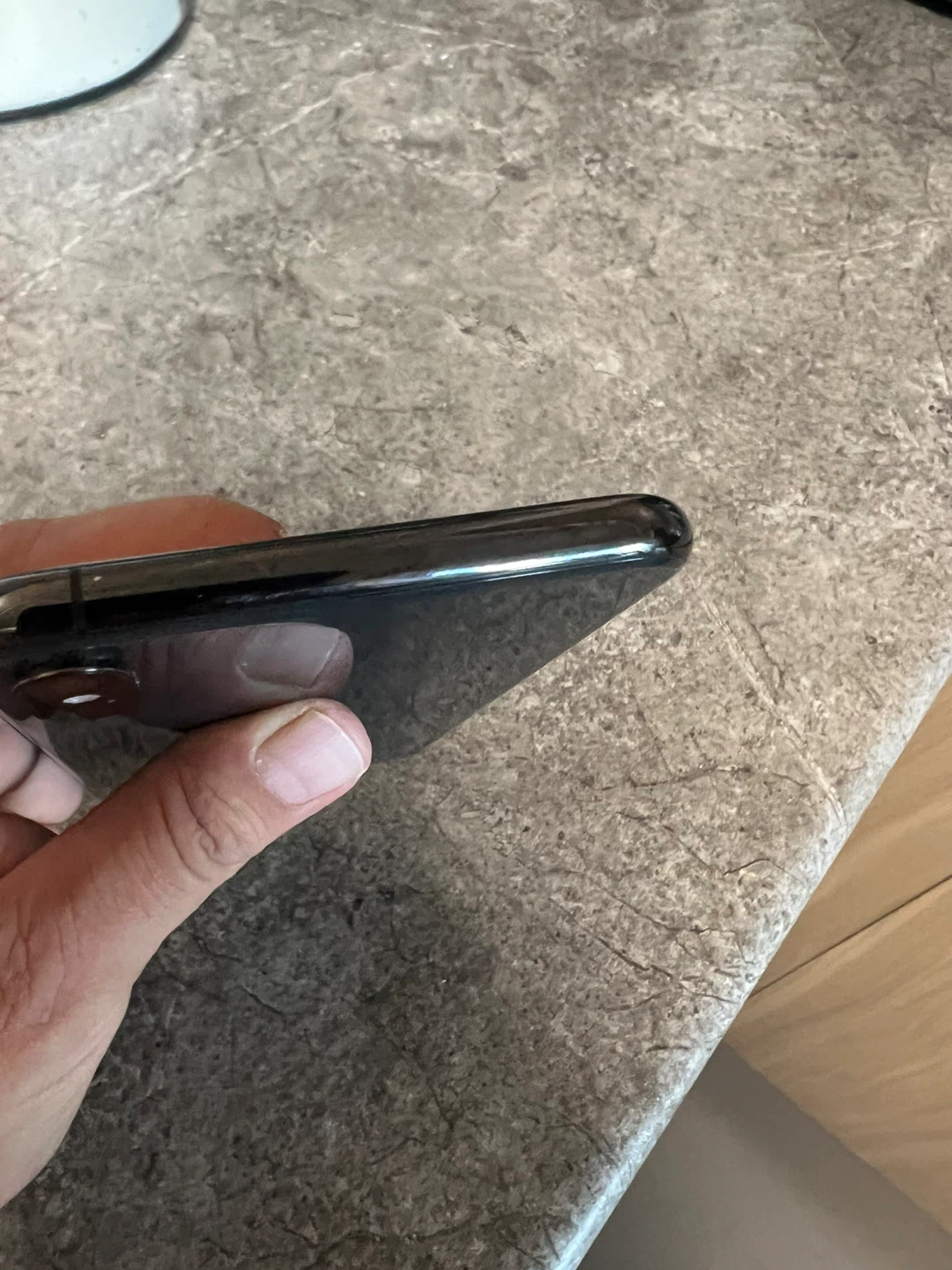 iPhone XS Max - Black - photo 3