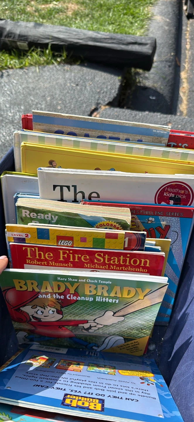 Children's Books Lot - Various Titles - photo 3