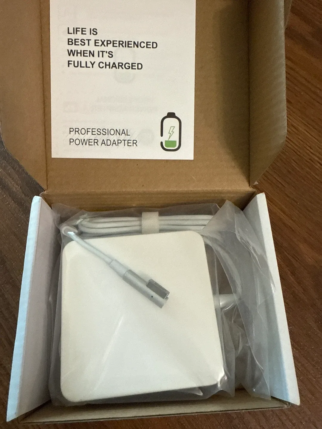 85W MagSafe L-Tip Power Adapter for MacBook Pro image indicator(4)