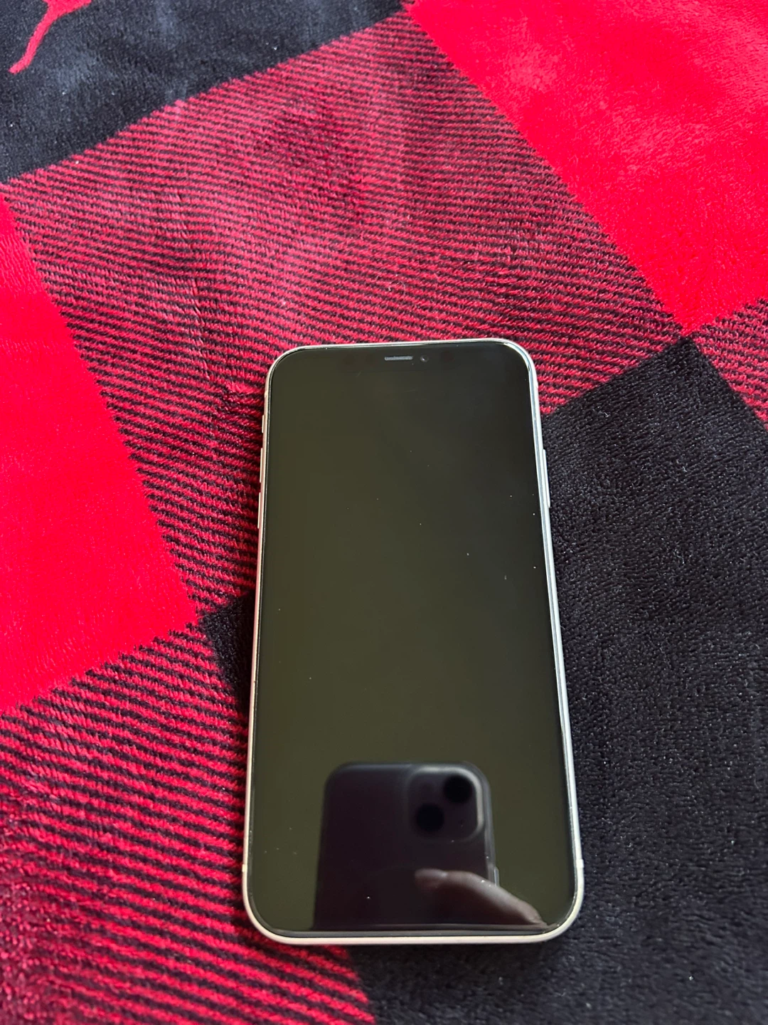 Apple iPhone 11 - White - photo 3