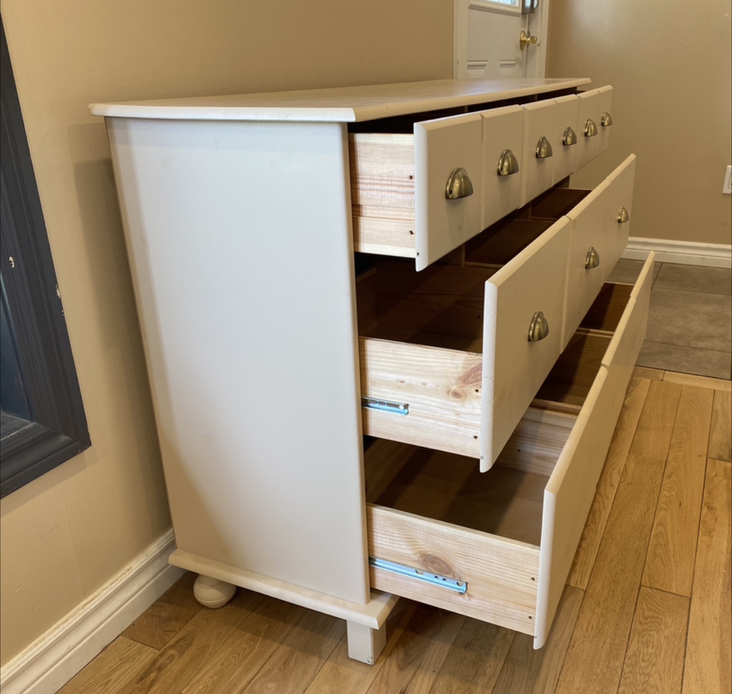 Cream White Pine Wood Dresser (CAN DELIVER) - photo 5