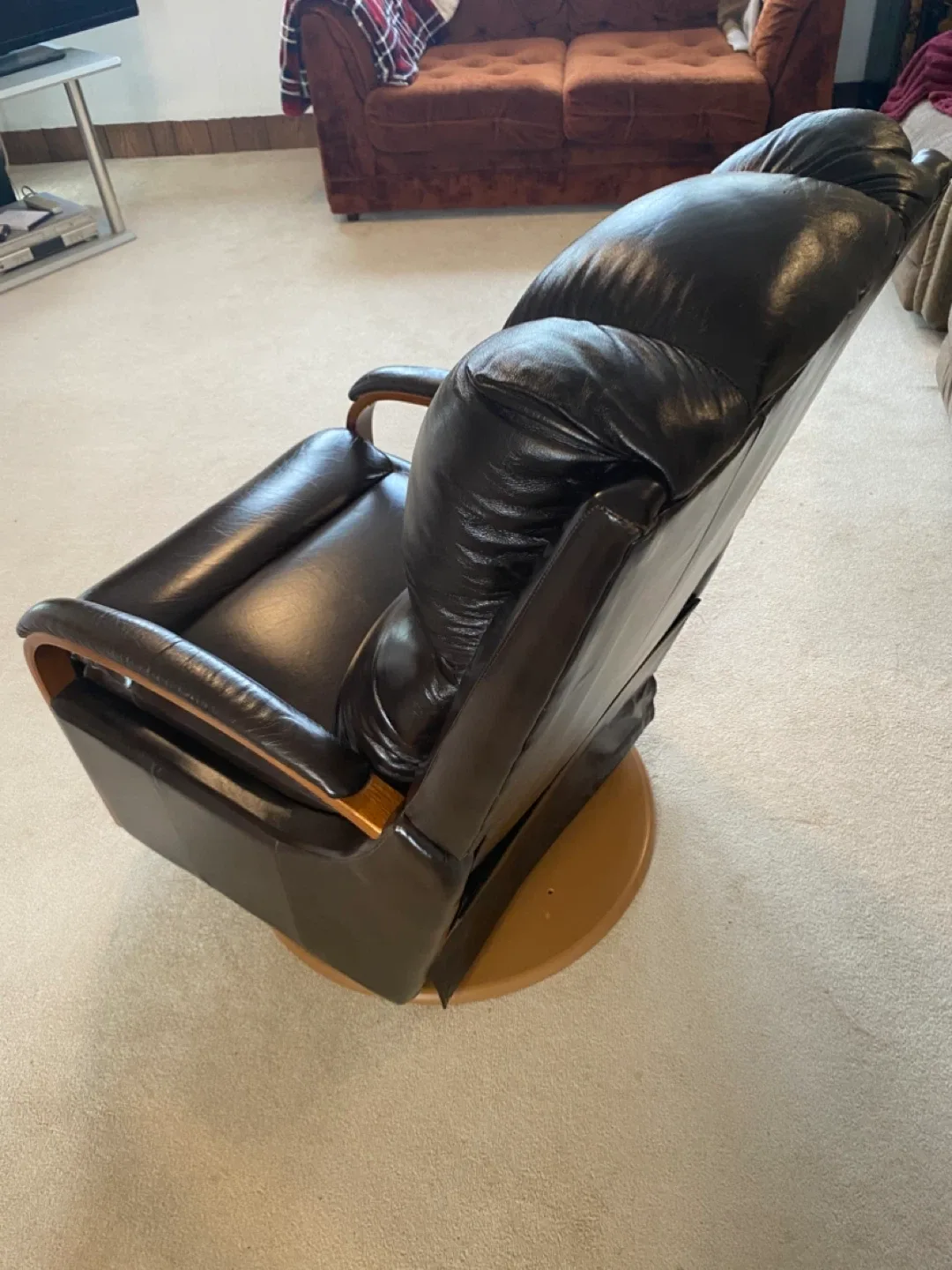 Lazy Boy Brown Leather Rocker Recliner image indicator(2)